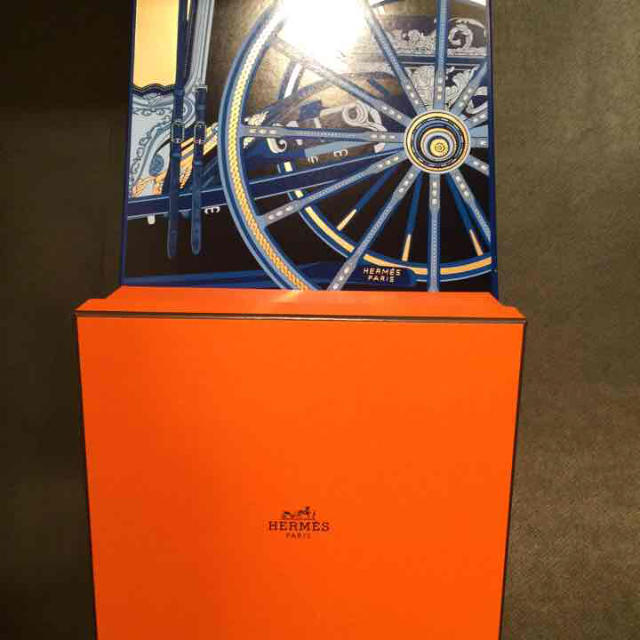 Hermes(エルメス)のHERMES 空箱 新品同様 レディースのファッション小物(その他)の商品写真