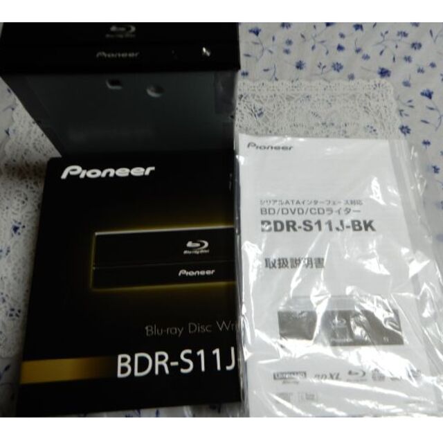 Pioneer(パイオニア)のPioneer BDR-S11J-BK スマホ/家電/カメラのPC/タブレット(PCパーツ)の商品写真
