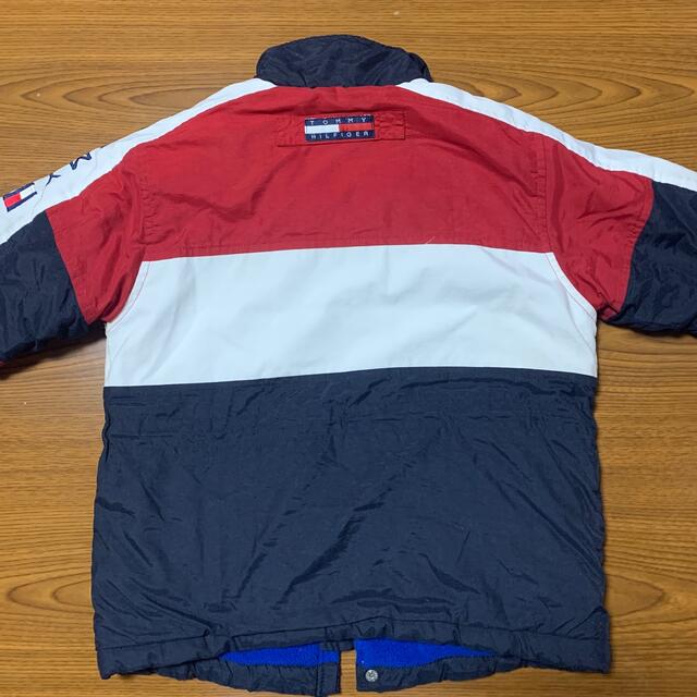 TOMMY HILFIGER(トミーヒルフィガー)のTOMMY HILFIGER アウター ジャンパー キッズ/ベビー/マタニティのキッズ服男の子用(90cm~)(ジャケット/上着)の商品写真