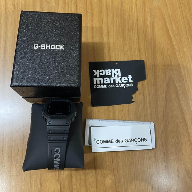 COMME des GARCONS(コムデギャルソン)のコムデギャルソン 闇市 G-SHOCK ブラックマーケット Casio メンズの時計(腕時計(デジタル))の商品写真