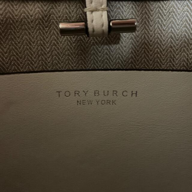 Tory Burch - トリーバーチ ミラーミニバケットバッグの通販 by ...