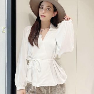 ジェイダ(GYDA)の最終価格！GYDA‪‪❤︎‬ウエストマークカシュクールTOPS(シャツ/ブラウス(長袖/七分))