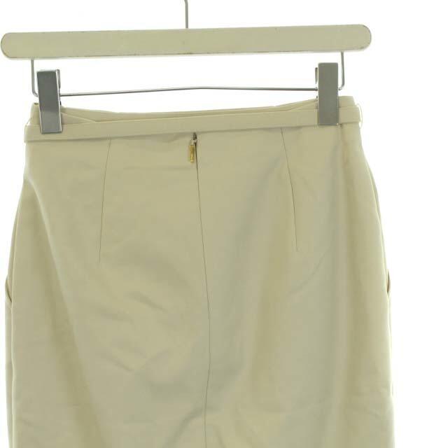 EPOCA(エポカ)のエポカ ベルト付き タイトスカート ひざ丈 タグ付き 38 S ベージュ レディースのスカート(ひざ丈スカート)の商品写真