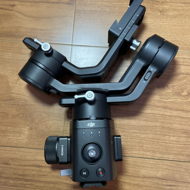 DJI Ronin-SC Proコンボ ミラーレスカメラスタビライザー ジンバル