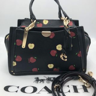 コーチ(COACH)の【COACH☆日本限定】新品！希少！ドリーマー！ブラック！アップル！ショルダー！(ショルダーバッグ)