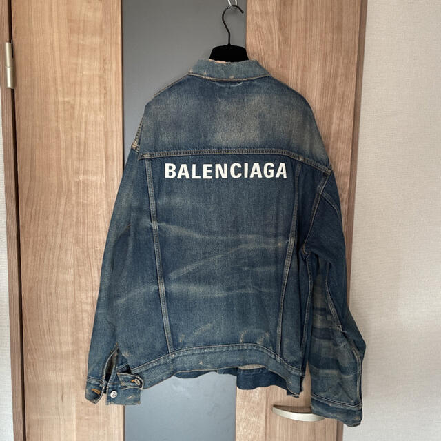 Balenciaga(バレンシアガ)のバレンシアガ　デニムジャケット レディースのジャケット/アウター(Gジャン/デニムジャケット)の商品写真