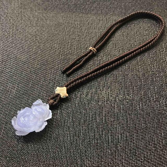 ゴビ石-770 ゴビ瑪瑙 石彫刻 花 青 - 各種パーツ ゴビ石-770 ゴビ瑪瑙 石彫刻 花 青 - 各種パーツ