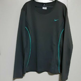 ナイキ(NIKE)の【やす様　専用】ナイキ　ドライフィット　長袖　レディース(ウェア)