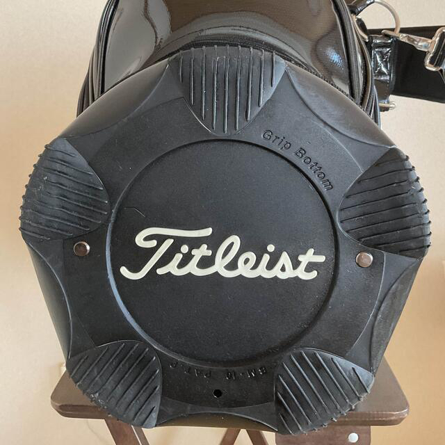 Titleist(タイトリスト)のタイトリスト　キャディーバッグ　V1限定仕様 チケットのスポーツ(ゴルフ)の商品写真