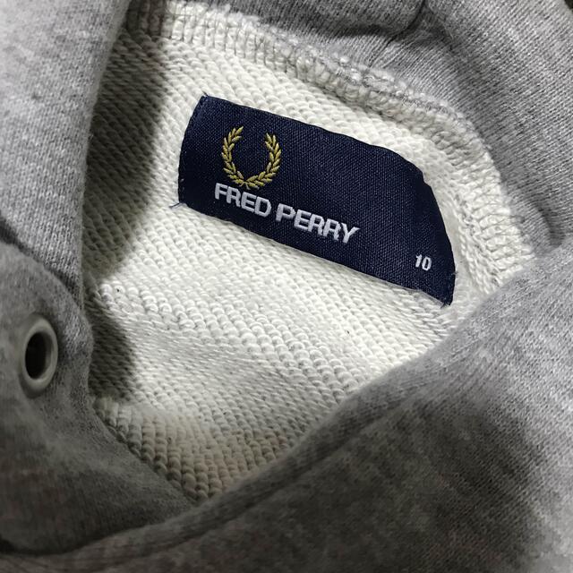 FRED PERRY(フレッドペリー)の【FRED PERRY】 フレッドペリー　Aラインパーカー レディースのトップス(パーカー)の商品写真