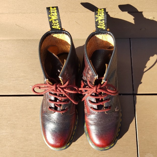 Dr.Martens(ドクターマーチン)のドクターマーチン  8ホール  22cm チェリーレッド ルージュ レディースの靴/シューズ(ブーツ)の商品写真