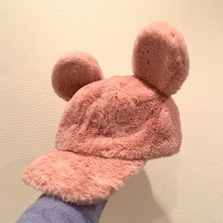 ディズニー　みみ付きふわふわキャップ(キャラクターグッズ)