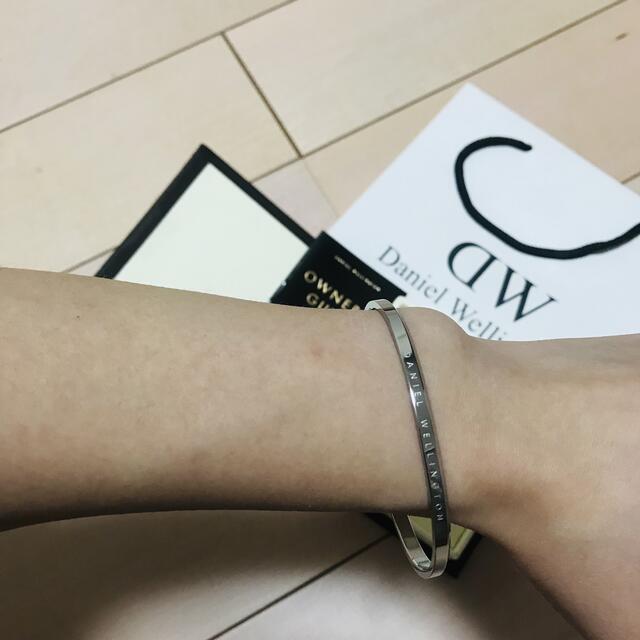 Daniel Wellington バングル ゴールド