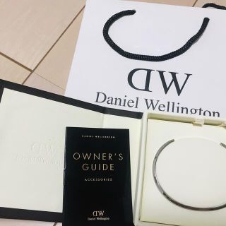 ダニエルウェリントン(Daniel Wellington)の（箱付き）DWダニエルウェリントンバングルシルバーLとゴールドS(ブレスレット/バングル)