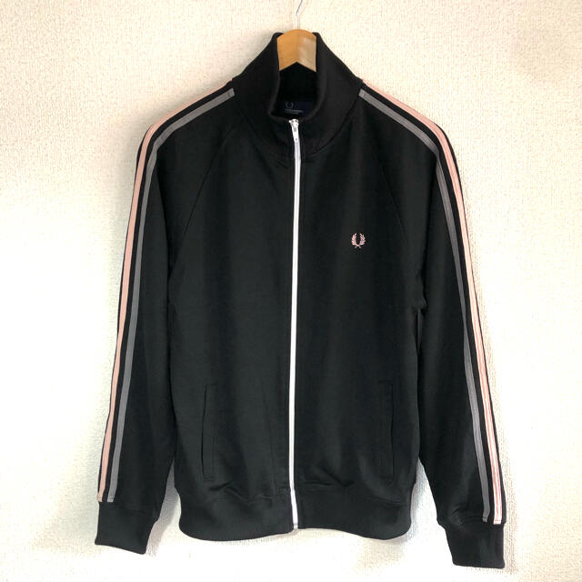 FRED PERRY - フレッドペリー トラックジャケット ブラック Mの通販 by ...