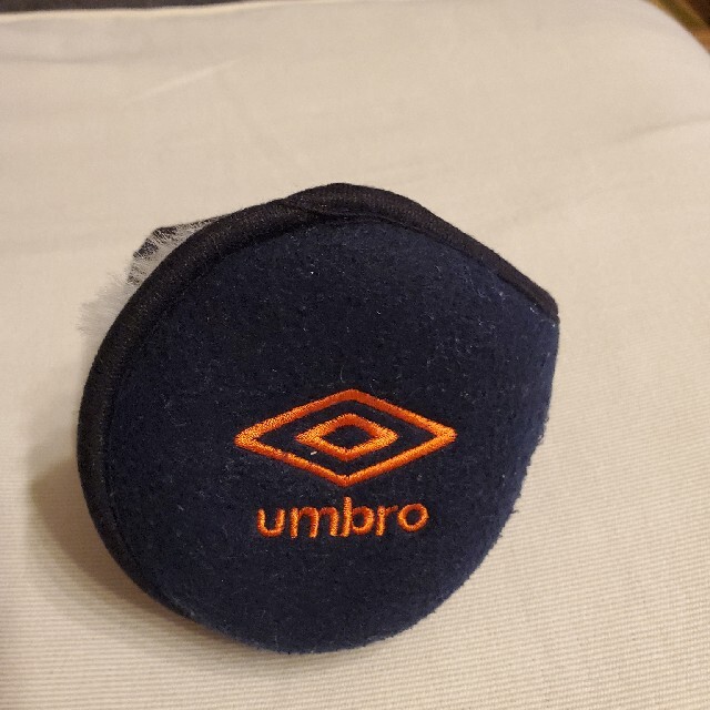 UMBRO(アンブロ)の耳当て レディースのファッション小物(イヤーマフ)の商品写真