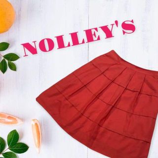 ノーリーズ(NOLLEY'S)のノーリーズ 　スカート　膝丈　朱色(ひざ丈スカート)