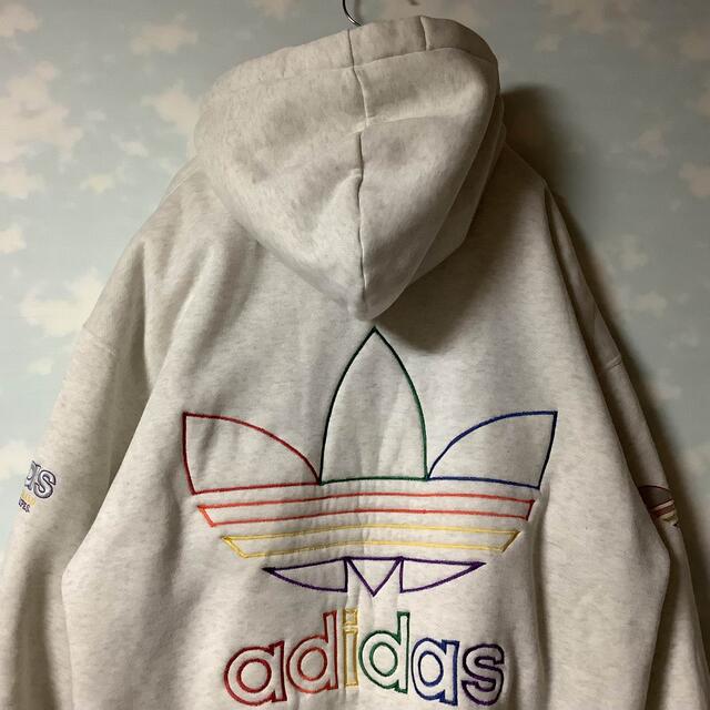 adidas パーカー