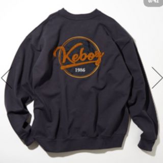 KEBOZ BB LOGO CREWNECK SWEAT(ネイビー, XL)(スウェット)