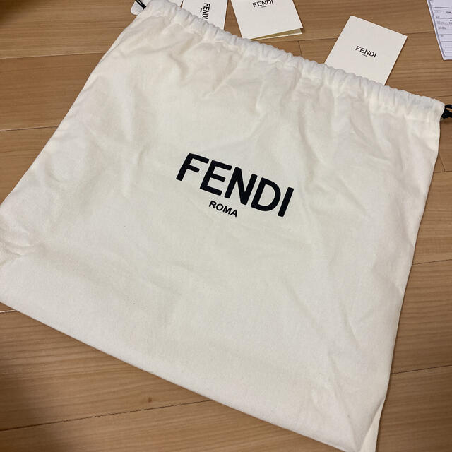 FENDI RANAWAY SHOPPING SMALL HANDBAG