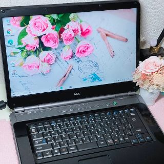 エヌイーシー(NEC)の★美品★初心者様にも♪人気のLaVieノート☆新品SSD換装済☆最新オフィス付★(ノートPC)