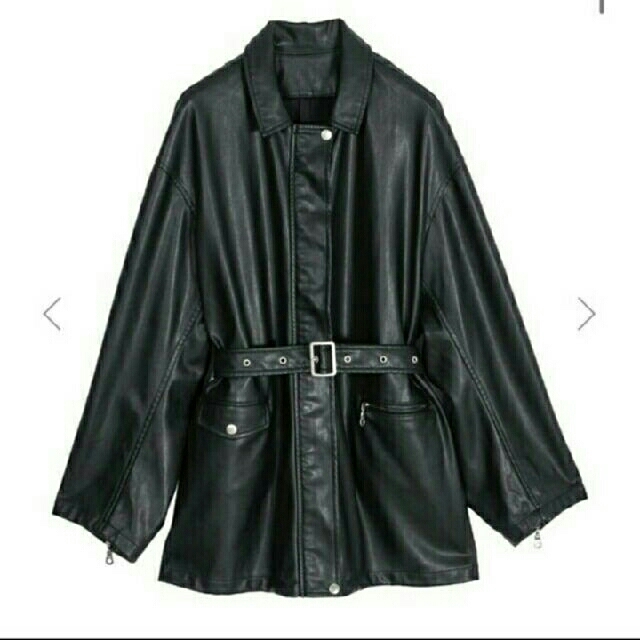 Ameri VINTAGE(アメリヴィンテージ)のGENTLE FAKE LEATHER JACKET レディースのジャケット/アウター(ライダースジャケット)の商品写真