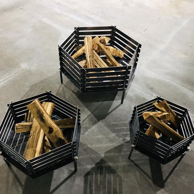 "YAGU-M"オリジナルスチール製組み立て式焚火台(底蓋付き) 3