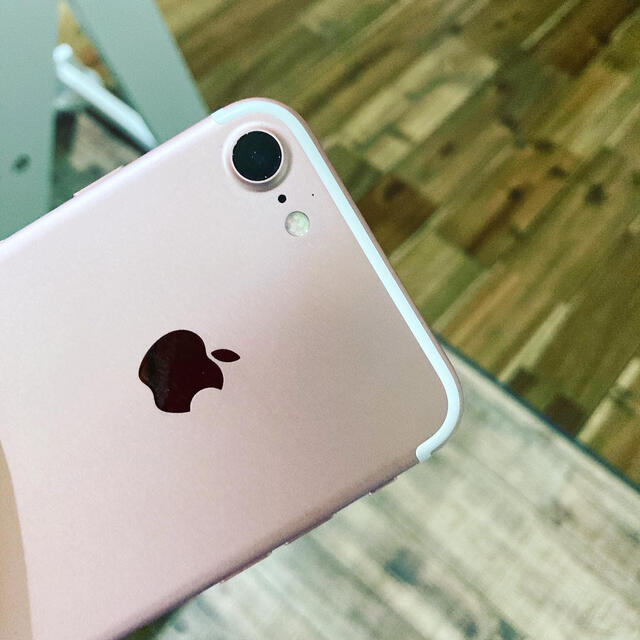 【爆買い！】 iPhone7 32G ピンク　中古 スマートフォン本体