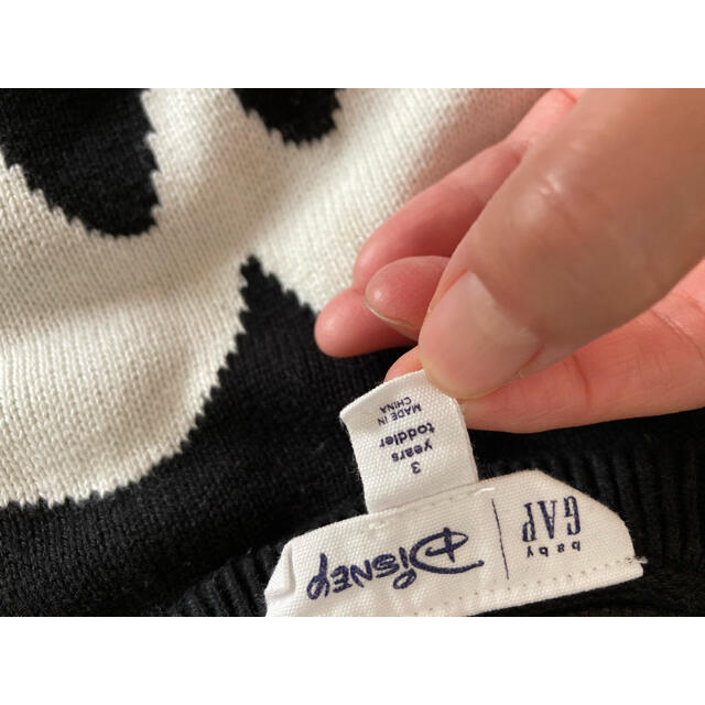 GAP(ギャップ)のGAP ミッキーニット3T キッズ/ベビー/マタニティのキッズ服男の子用(90cm~)(ニット)の商品写真