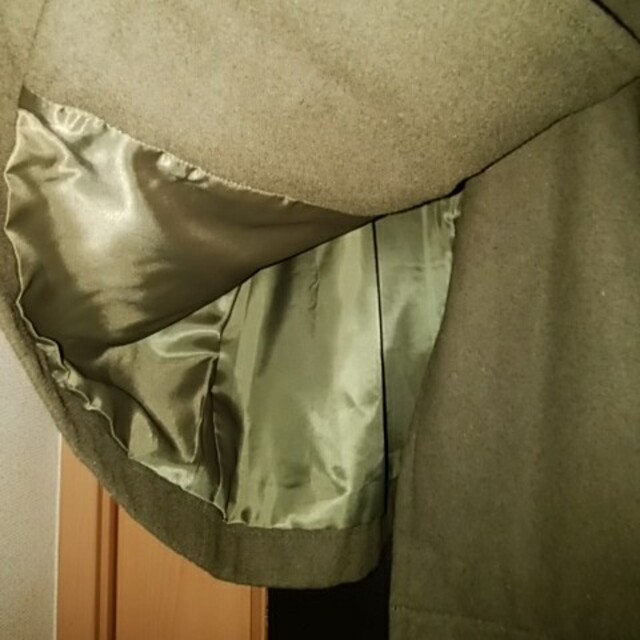 FELISSIMO(フェリシモ)の最終値下げ中　FELISSIMO　オリーブコート レディースのジャケット/アウター(ロングコート)の商品写真