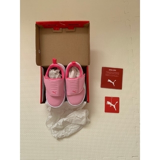 プーマ(PUMA)の未使用　puma　14　ピンク　スニーカー　マジックテープ　ベビー　キッズ(スニーカー)