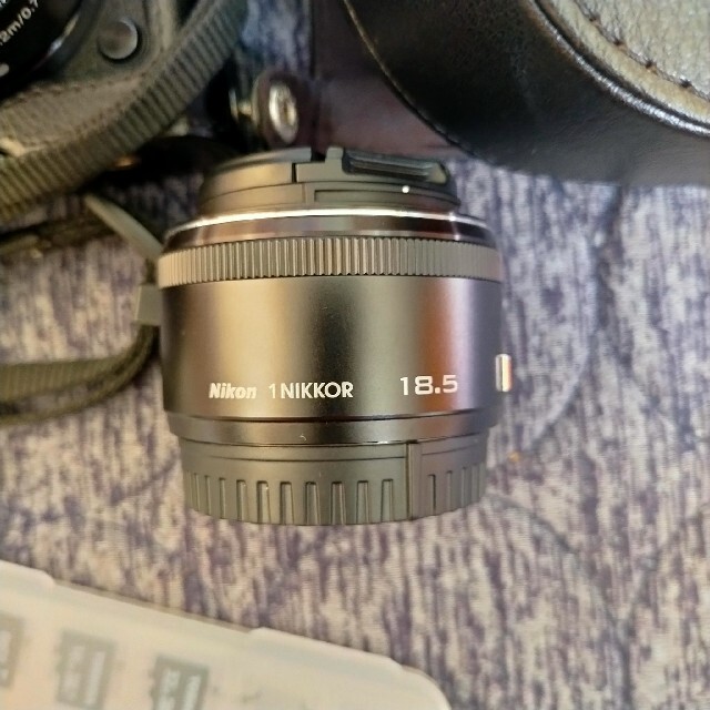 Nikon ミラーレス一眼カメラJ5 ダブルレンズキット 日本割