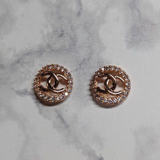 ラスト　合金パーツ　ネイルパーツ　ピンクゴールドカラーロゴ　2個セット(各種パーツ)