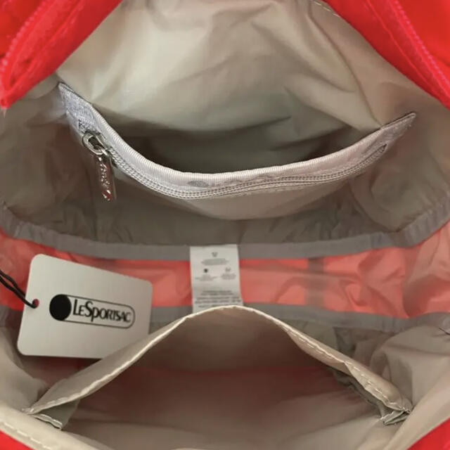 LeSportsac(レスポートサック)のフリルが可愛い✨‼️❤️Lesportsac❤️2wayショルダーバッグ レディースのバッグ(ショルダーバッグ)の商品写真