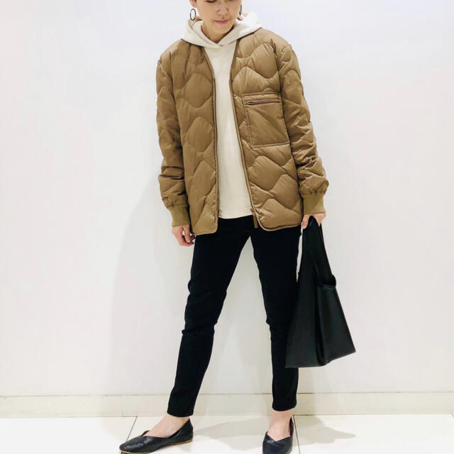★新品未使用★UNIQLO リサイクルダウンジャケット XSサイズ ブラウン ★新品未使用★UNIQLO リサイクルダウンジャケット XSサイズ ブラウン