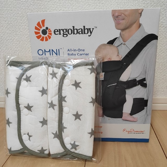 Ergobaby(エルゴベビー)の新品未使用 エルゴベビー オムニ ブリーズ オニキスブラック キッズ/ベビー/マタニティの外出/移動用品(抱っこひも/おんぶひも)の商品写真