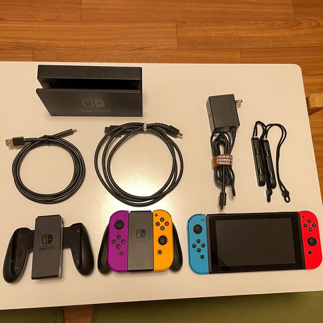 ニンテンドースイッチ　本体　コントローラ付