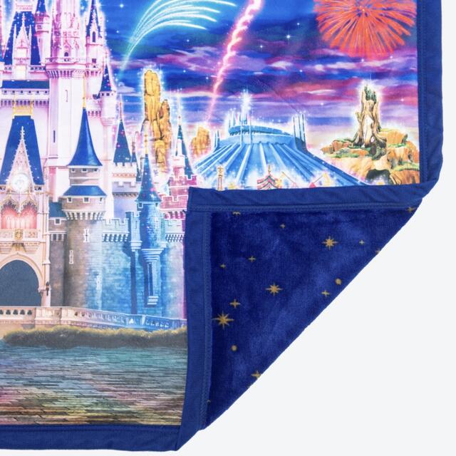 Disney(ディズニー)のRxxxT様ご専用🌟ディズニー毛布⭐️夜空💫 インテリア/住まい/日用品の寝具(毛布)の商品写真