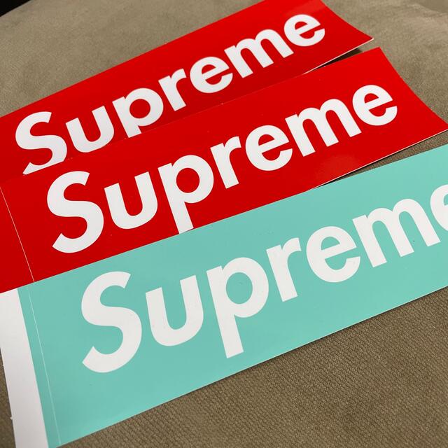 Supreme(シュプリーム)のSupreme Tiffany & Co. Box Logo Sticker メンズのファッション小物(その他)の商品写真