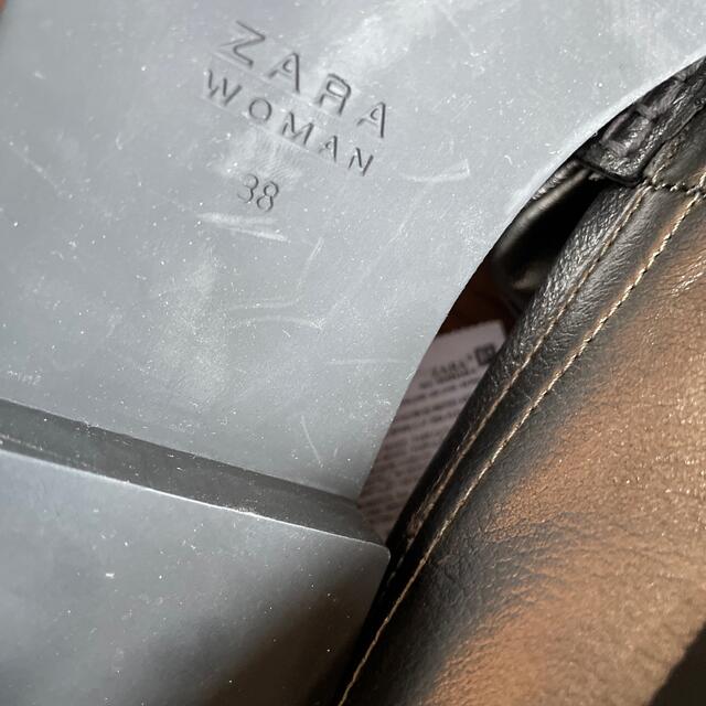 ZARA(ザラ)のZARA ダークシルバー　ローファー レディースの靴/シューズ(ローファー/革靴)の商品写真