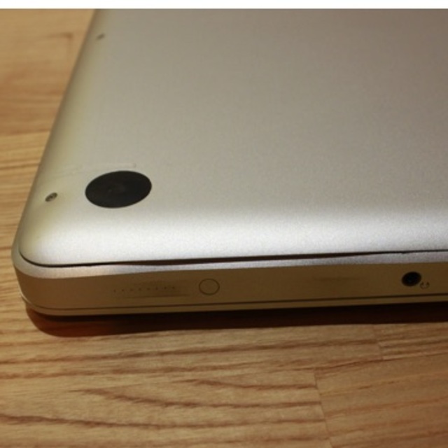 Apple(アップル)の【ジャンク品】MacBook Pro 15inch Mid 2010 スマホ/家電/カメラのPC/タブレット(ノートPC)の商品写真