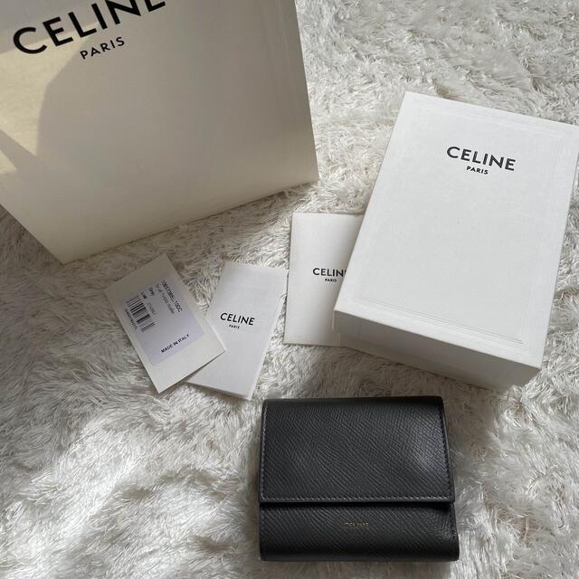 celine(セリーヌ)のCELINE celine 財布　スモールトリフォールドウォレット レディースのファッション小物(財布)の商品写真