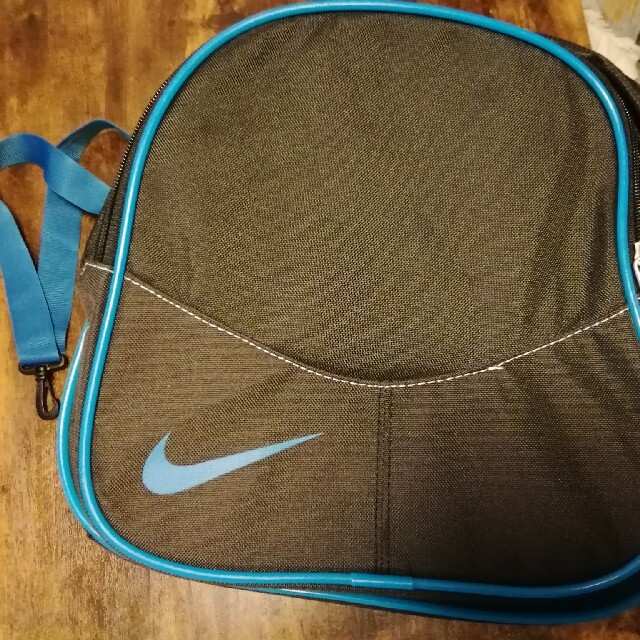 NIKE(ナイキ)のNIKE　バック メンズのバッグ(ショルダーバッグ)の商品写真