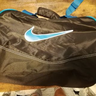 ナイキ(NIKE)のNIKE　バック(ショルダーバッグ)