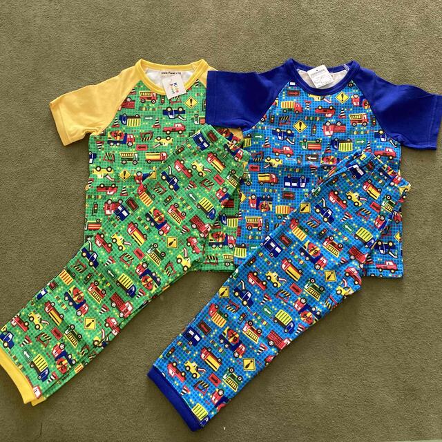 パジャマ　110  新品　青 キッズ/ベビー/マタニティのキッズ服男の子用(90cm~)(パジャマ)の商品写真