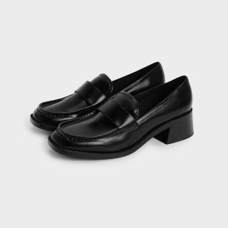 チャールズアンドキース(Charles and Keith)のCharles and Keith ローファー　BLACK 黒(ローファー/革靴)