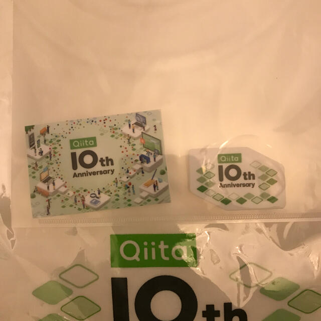 【非売品】Qita10周年記念　Tシャツ　ステッカー メンズのトップス(Tシャツ/カットソー(半袖/袖なし))の商品写真