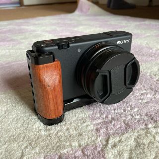 ソニー(SONY)のSonyソニーvlogcam ZV-1 バッテリー2つND52mm L型プレート(コンパクトデジタルカメラ)