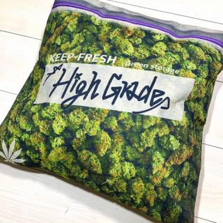 両面大麻デザインクッションカバー ウィードバッズ grade(クッションカバー)