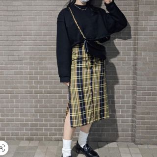 ザラ(ZARA)のzara イエローチェック タイトスカート(ひざ丈スカート)